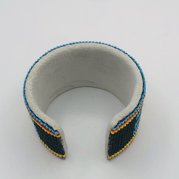 Wide Native American Style beaded Cuff Bracelet - Picture 6 of 9